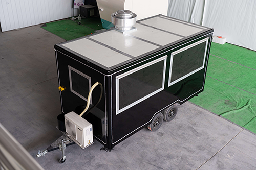 Nouvelle technologie dévoilée! Le camion de semi-remorque d'occasion du réservoir de carburant mène l'innovation dans le transport de carburant